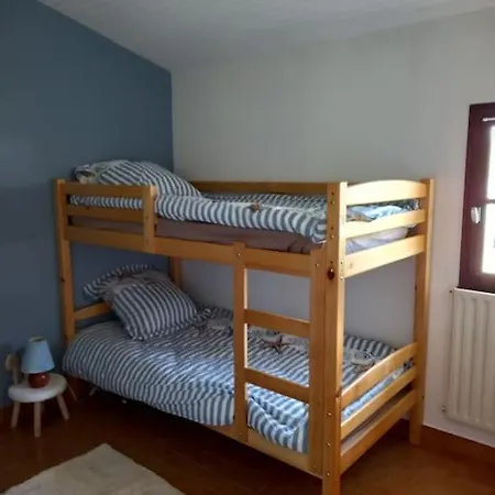 بيت للعطل Maison Dans Village De 6p Uza